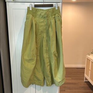 Anthropologie Green Cargo Pants with Billowy Silhouette